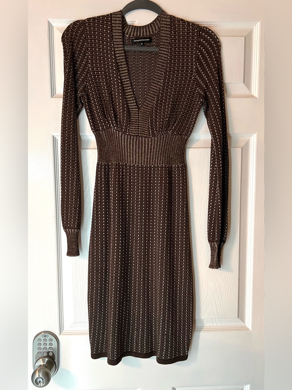 Express Brown Knit V-Neck Long Sleeve Dress